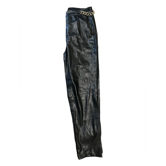 Elie Tahari Exclusive vegan leather black pant with side gold chains size 4 - Picture 1 of 4